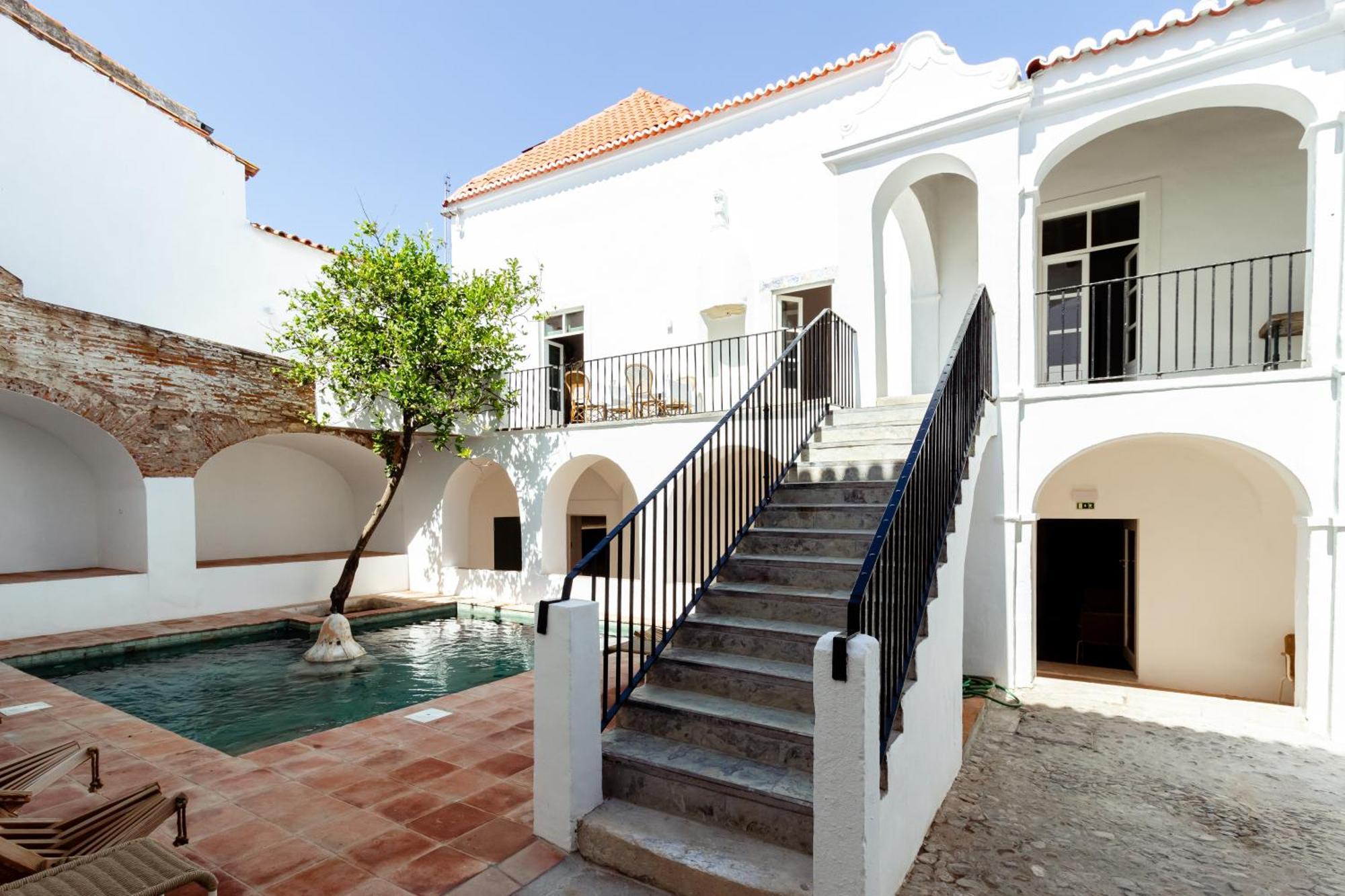 Amada Moura Bed & Breakfast ภายนอก รูปภาพ