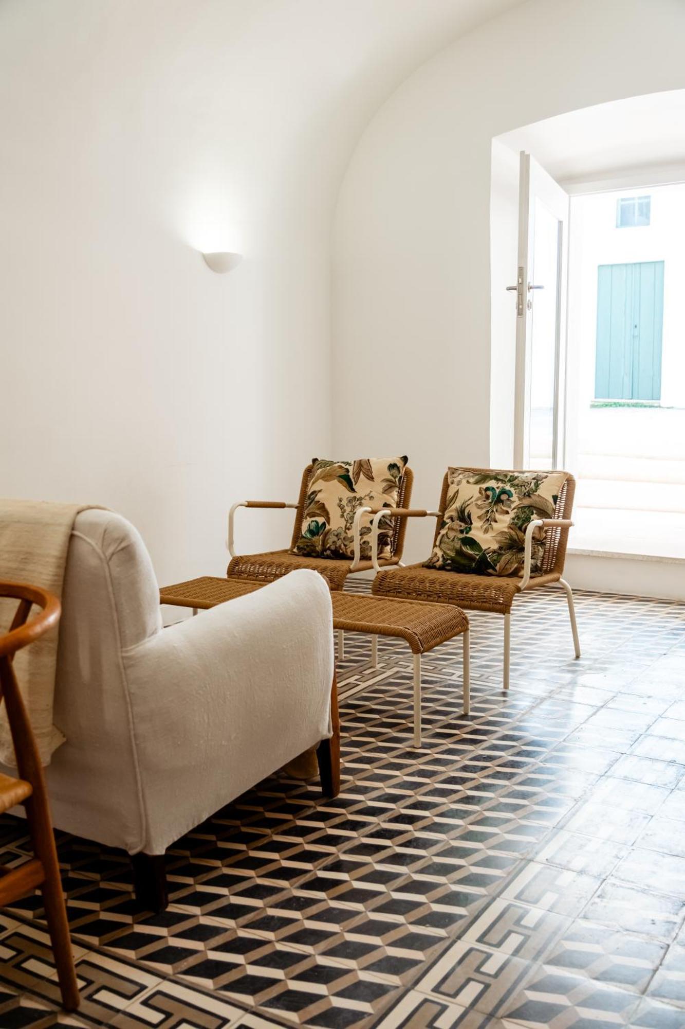 Amada Moura Bed & Breakfast ภายนอก รูปภาพ